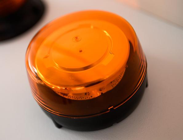 Gyrophare orange autonome pour véhicule industriel - Vignal